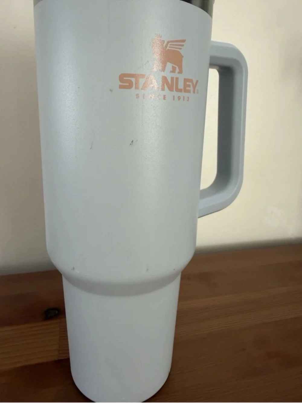 Stanley Cloud color way Travel Tumbler - Picture 2 of 5